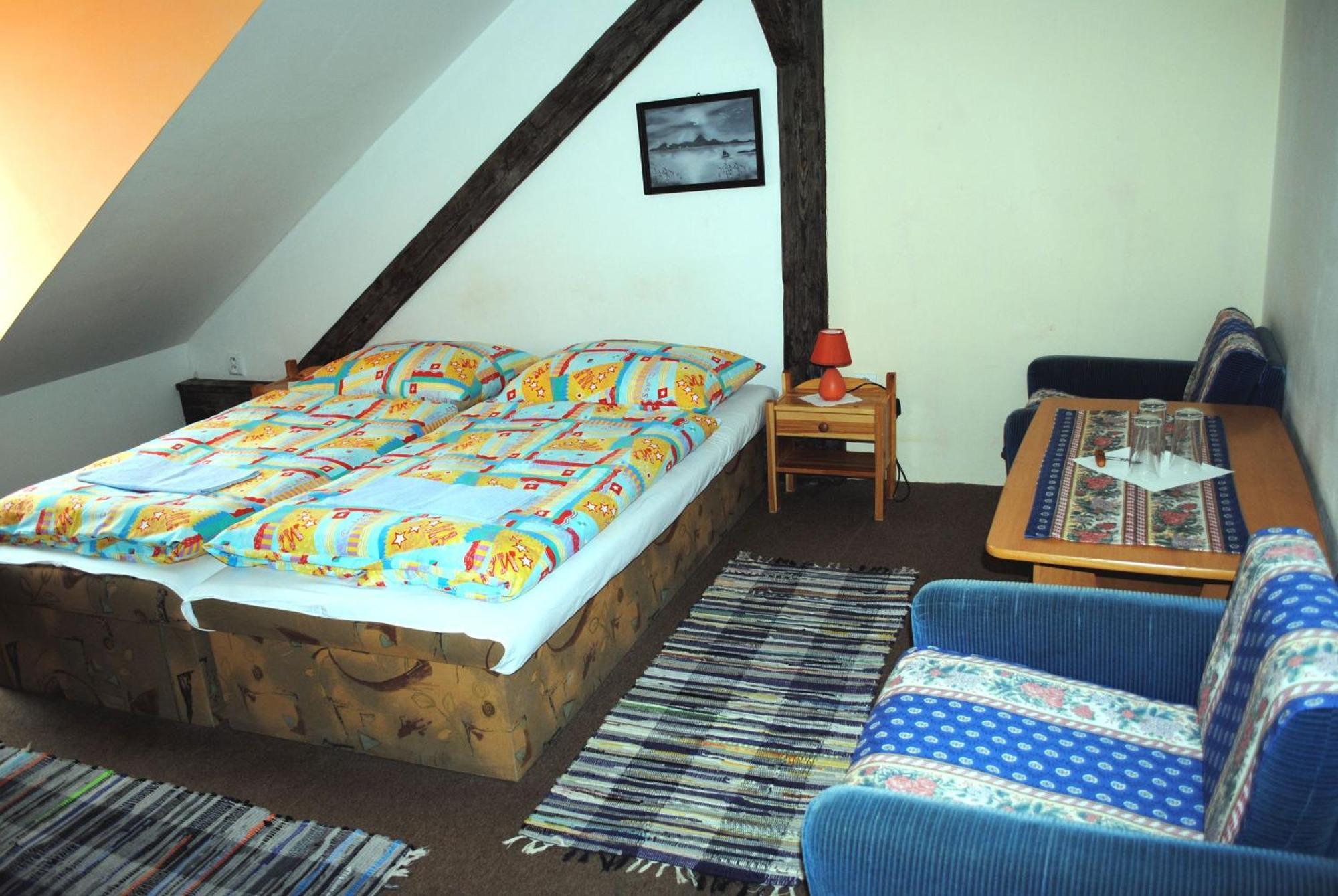 Penzion Slavia Poprad Bagian luar foto